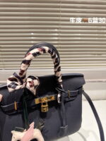 Hermès Birkin Togo Calf Gold Hardware Midnight blue size: 30/ 25 - Image 5