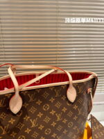 LV neverfull presbyteria tote bag size: 32 cm - Image 7