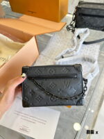 Louis Vuitton / LV monogram mini soft trunk size: 18.5*13*8cm - Image 9