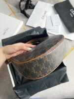 CELINE presbycia cowhide underarm bag size: 23*19*7cm - Image 3