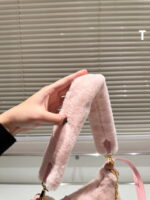 Prada Fluffy hobo Three-piece set handbag size:21cm - Image 3