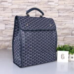 Goyard Backpack Royal blue Collapsible shoulder strap detachable size: 32*14*37cm - Image 3