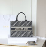 Dior embroidery tote bag - Image 2