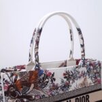 Dior embroidery tote bag - Image 5