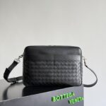 BV Baodie Home Large Intreccciato Woven Camera Bag