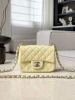 Chanel cf Square Fat 1115 sheepskin leather yellow size: 18*14*7cm