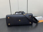 Louis Vuitton / LV zys lock it mm real leather m22914 size: 36*29*15cm - Image 6