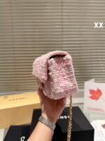 Chanel 22k woolen chain bag pink size: 20*11cm - Image 7