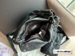 CHANEL Pearl garbage bag black with sliver hardware size：30*32cm - Image 9