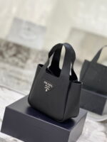 Prada Litchi print calf mini Picotin bag size:15.5*18*10cm - Image 3