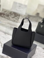 Prada Litchi print calf mini Picotin bag size:15.5*18*10cm - Image 4