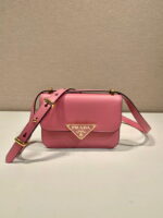 Prada Waxed cowhide Messenger bag 1bd340 size: 20*13.5*5.5cm